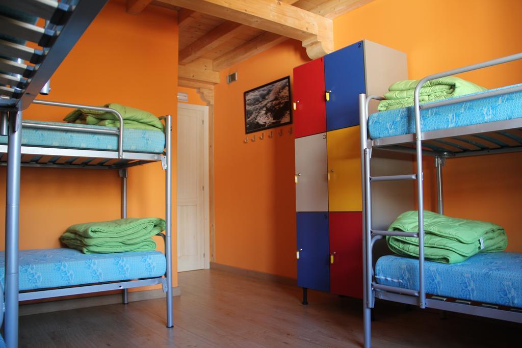 Hostel Curavacas Triollo Szoba fotó